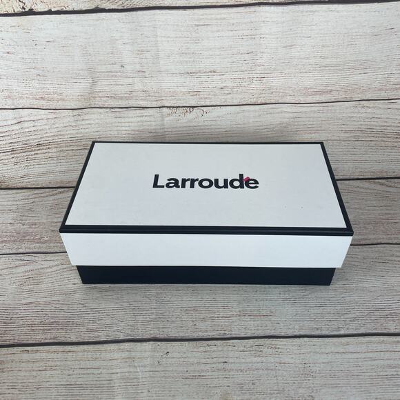 Larroude Lee Pompom Womens Sz 6.5 Flats Black - Picture 3 of 12